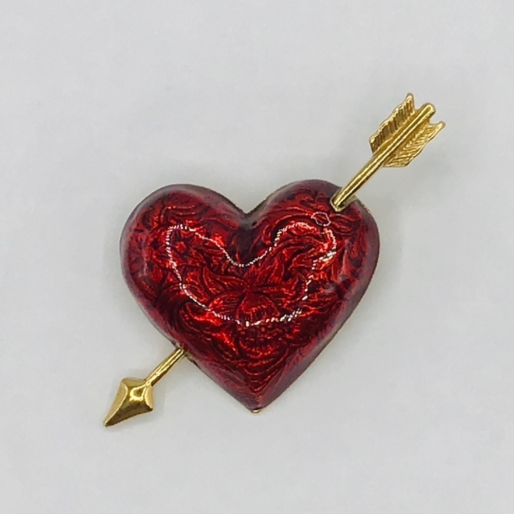 Vtg Avon Brooch Valentine’s Heart With Arrow Red Enamel Gold Tone 2.5” Love